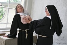 nuns13.jpg
