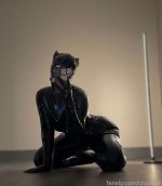 HugeHangers.com - Cruxlust11.jpg