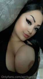 aprilcannonsxo07.jpg
